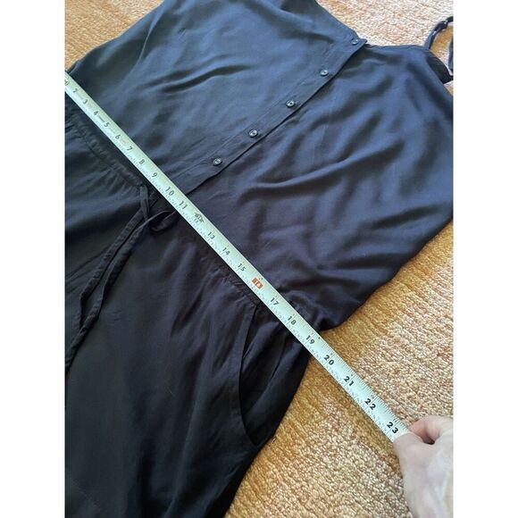 Mud Pie black romper size M button front drawstring waist pockets - Picture 4 of 7